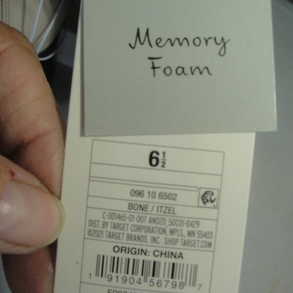 A New Day Bone Colored Itzel Style Ladies Boots Size 6.5 - Picture 4 of 7